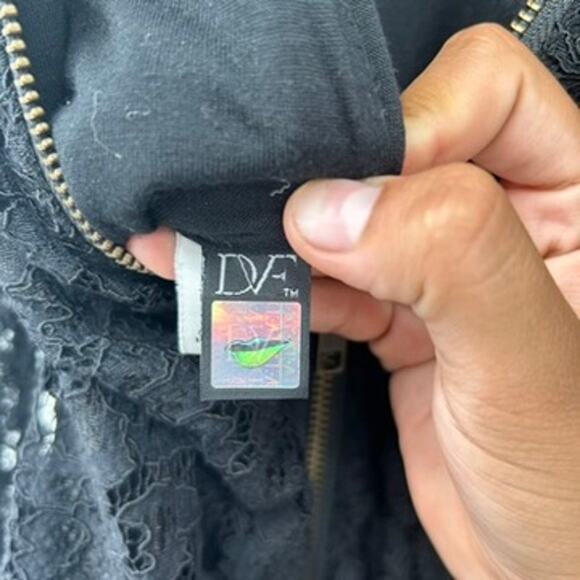 DVF Diane Von Furstenberg Zarita Lace Mini Dress 3/4 Sleeve Women's 6 Black - Picture 8 of 9